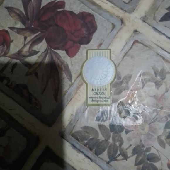 Vintage Tri-Coastal Designs Hat Box. - Picture 7 of 10